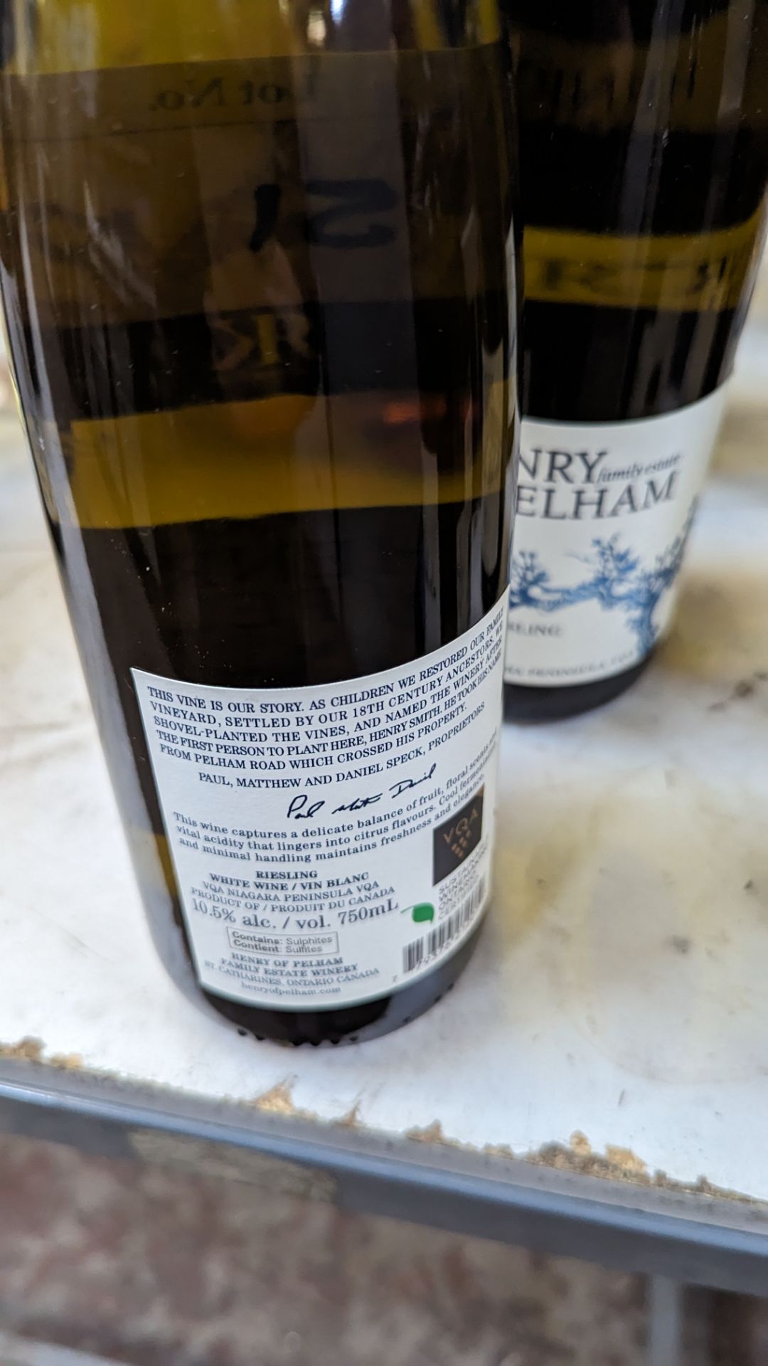 10 bottles of 2019 Henry of Pelham Riesling. Sold under AWRS number XQAW00000101017. - Image 4 of 5