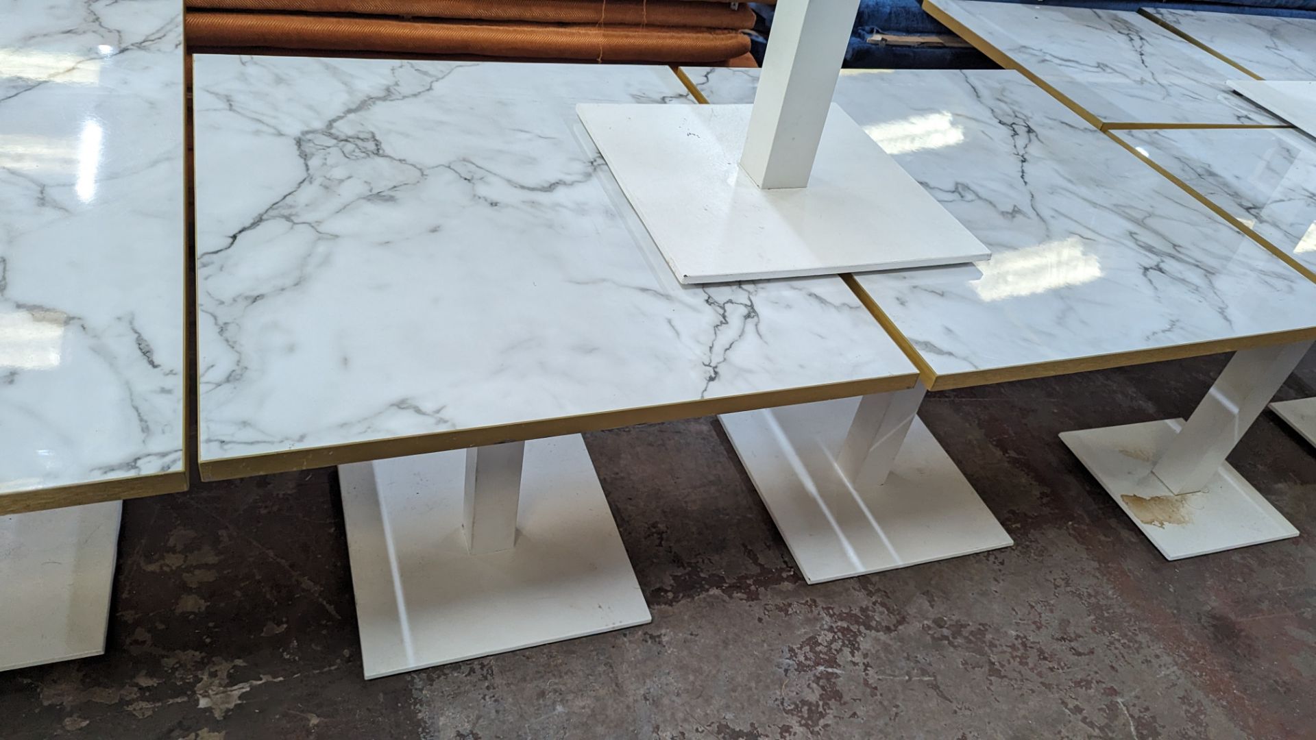 10 off matching dining tables in 3 different sizes with marble effect tops. 2 of the tables are ret - Image 16 of 19