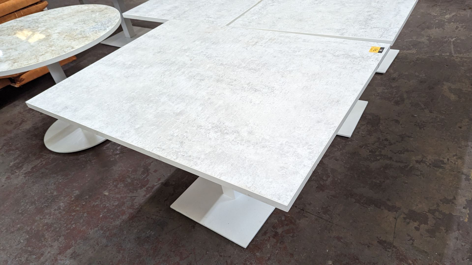 5 off matching dining tables, with marble effect top, all on a single pedestal base. 4 of the table - Image 3 of 9