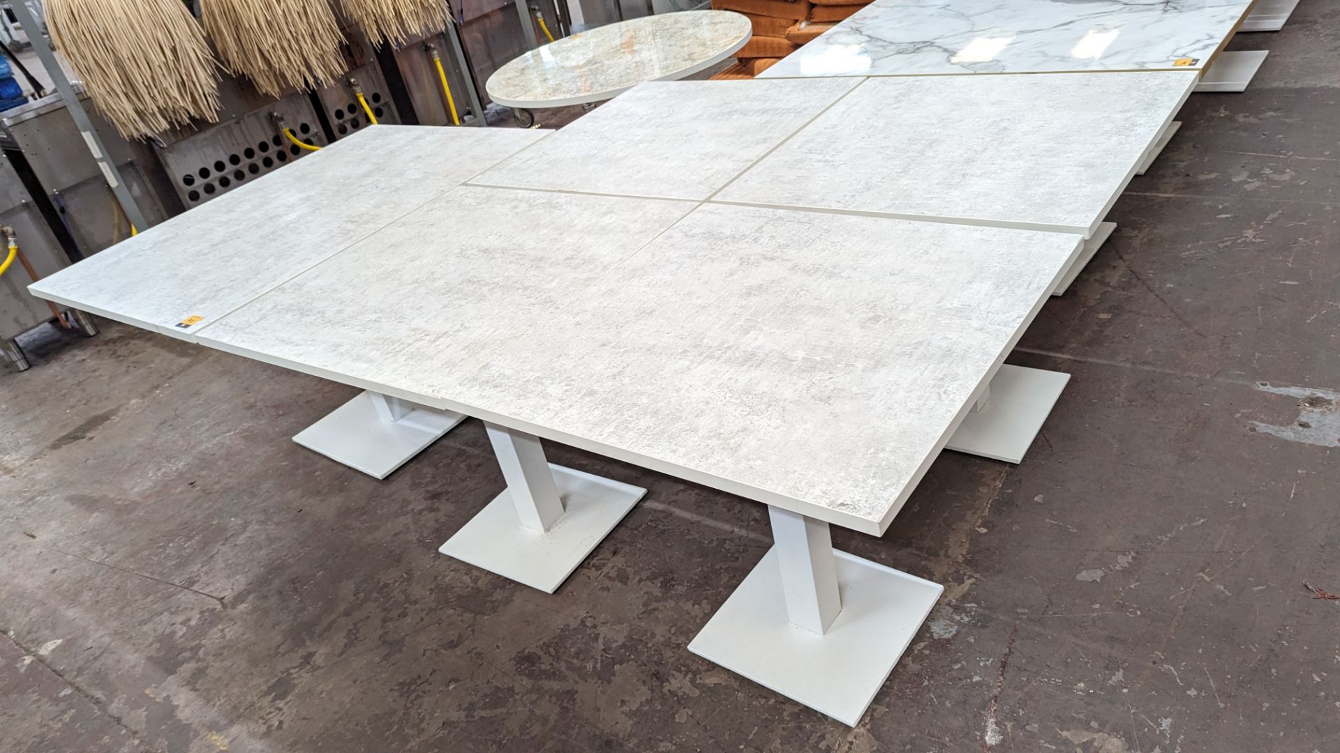 5 off matching dining tables, with marble effect top, all on a single pedestal base. 4 of the table - Image 8 of 9