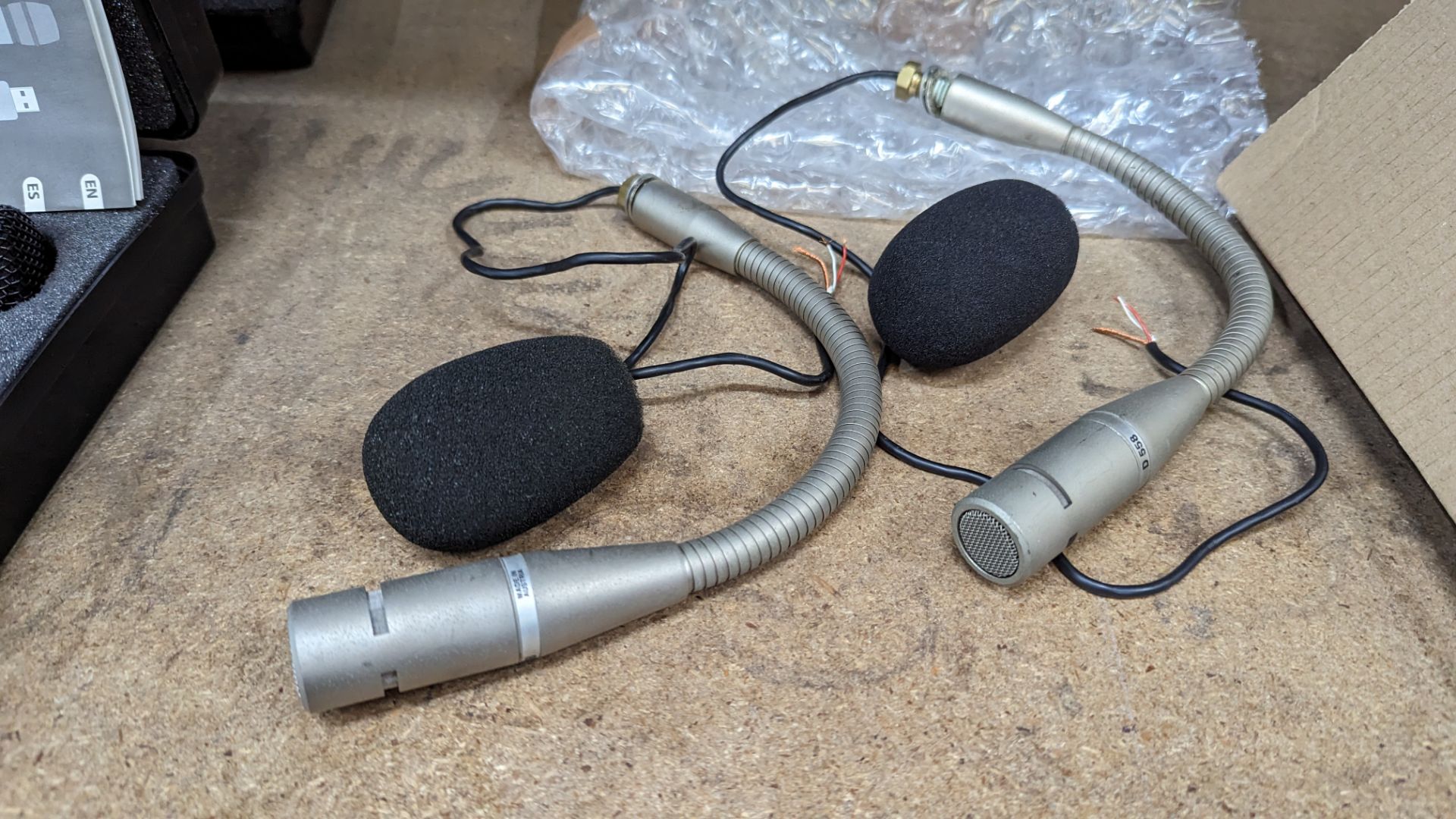 2 off AKG model D558 gooseneck paging microphones. This lot includes a cardboard box - Image 7 of 8