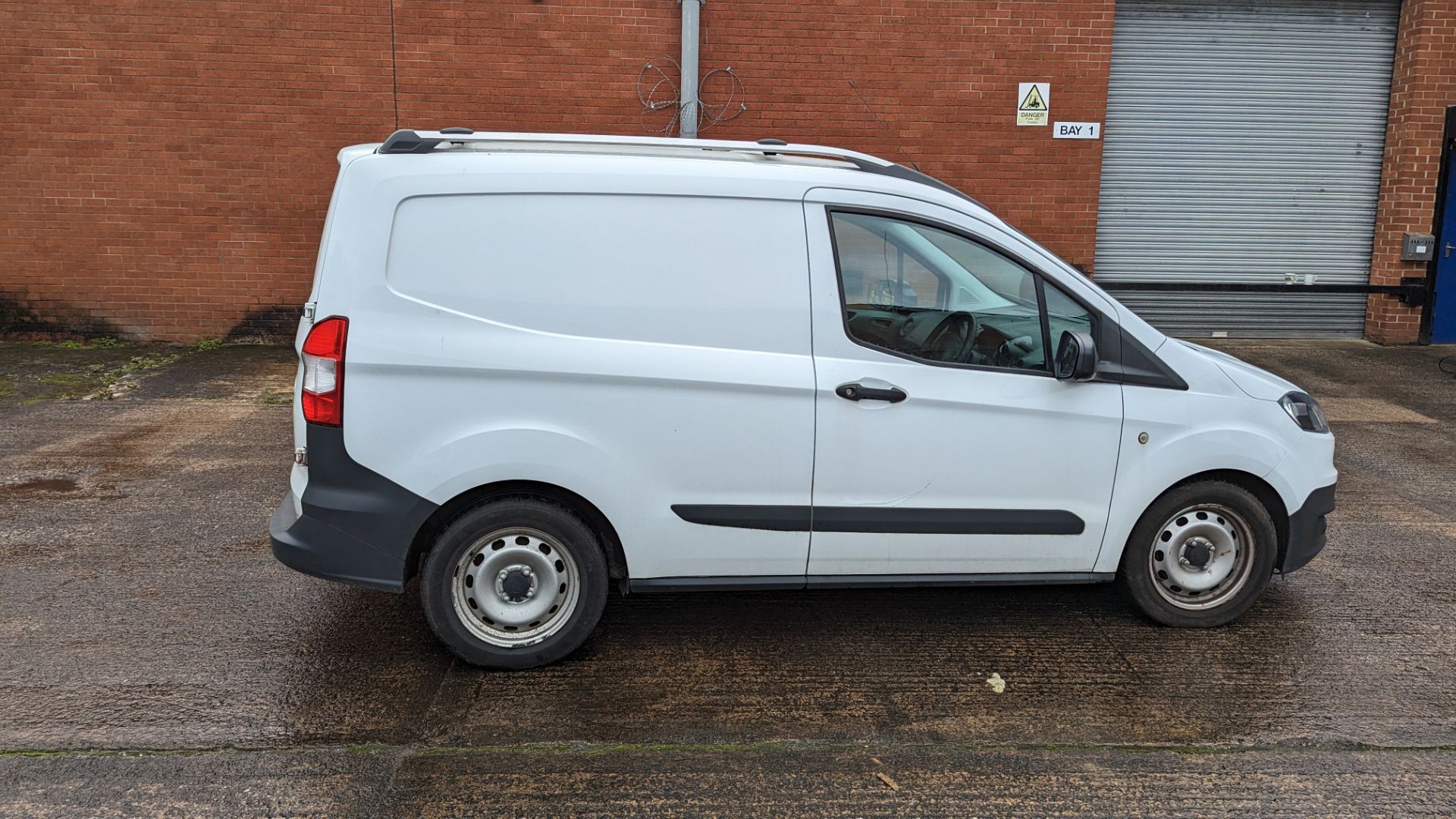 2018 Ford Transit Courier Base TDCI panel van - Image 8 of 17