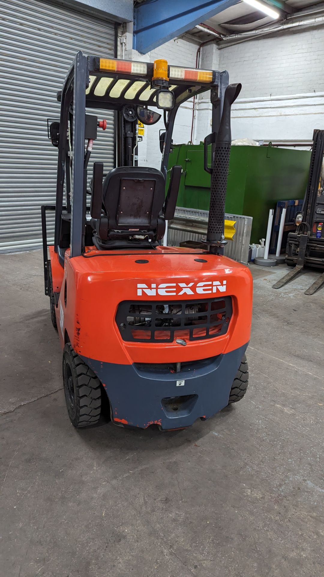 2022 Nexen 2.5 tonne diesel powered counter-balance forklift truck. Model FDL25. Container spec. - Image 4 of 17