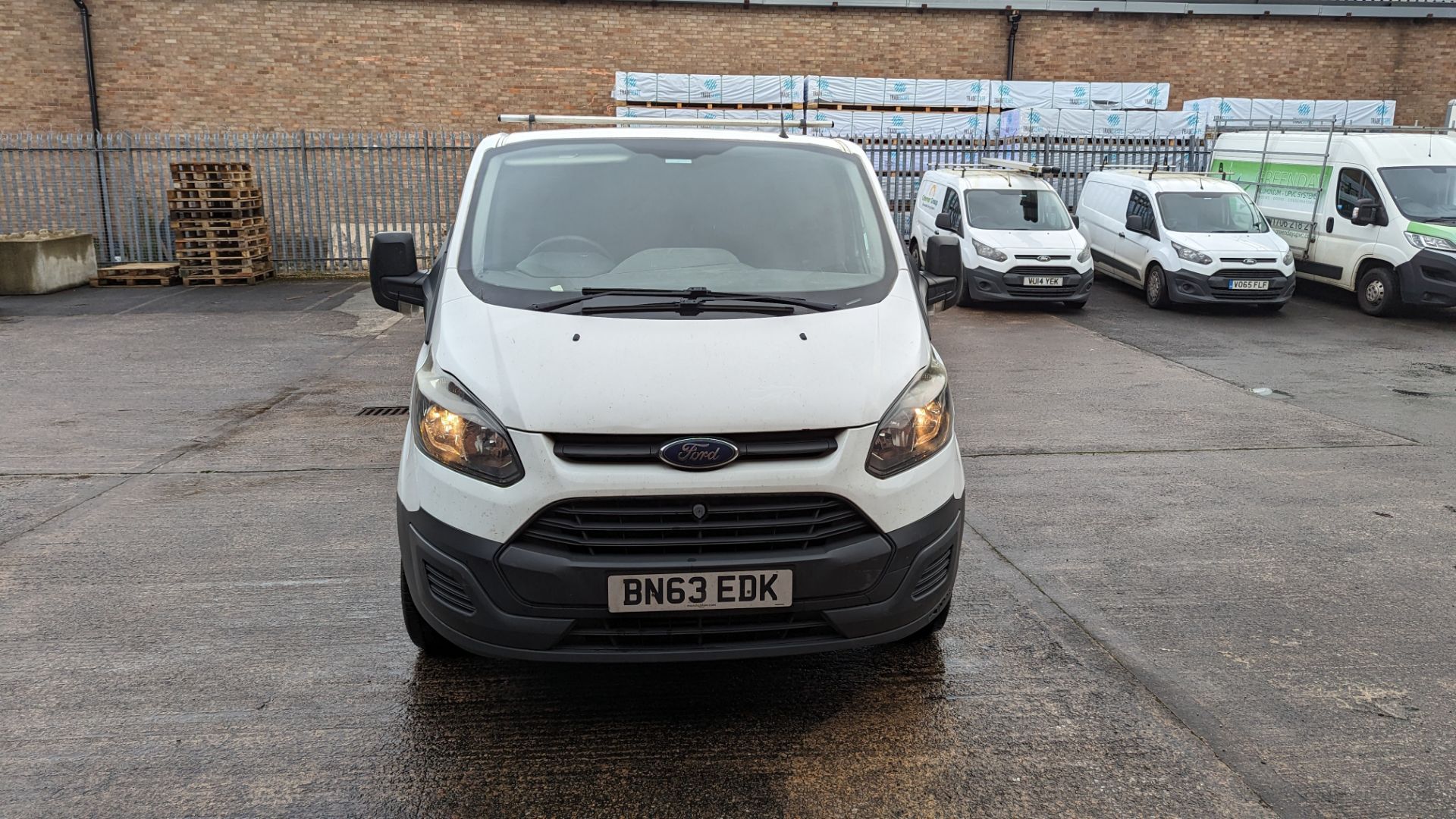 2013 Ford Transit Custom 290 ECO-TECH panel van - Image 2 of 21