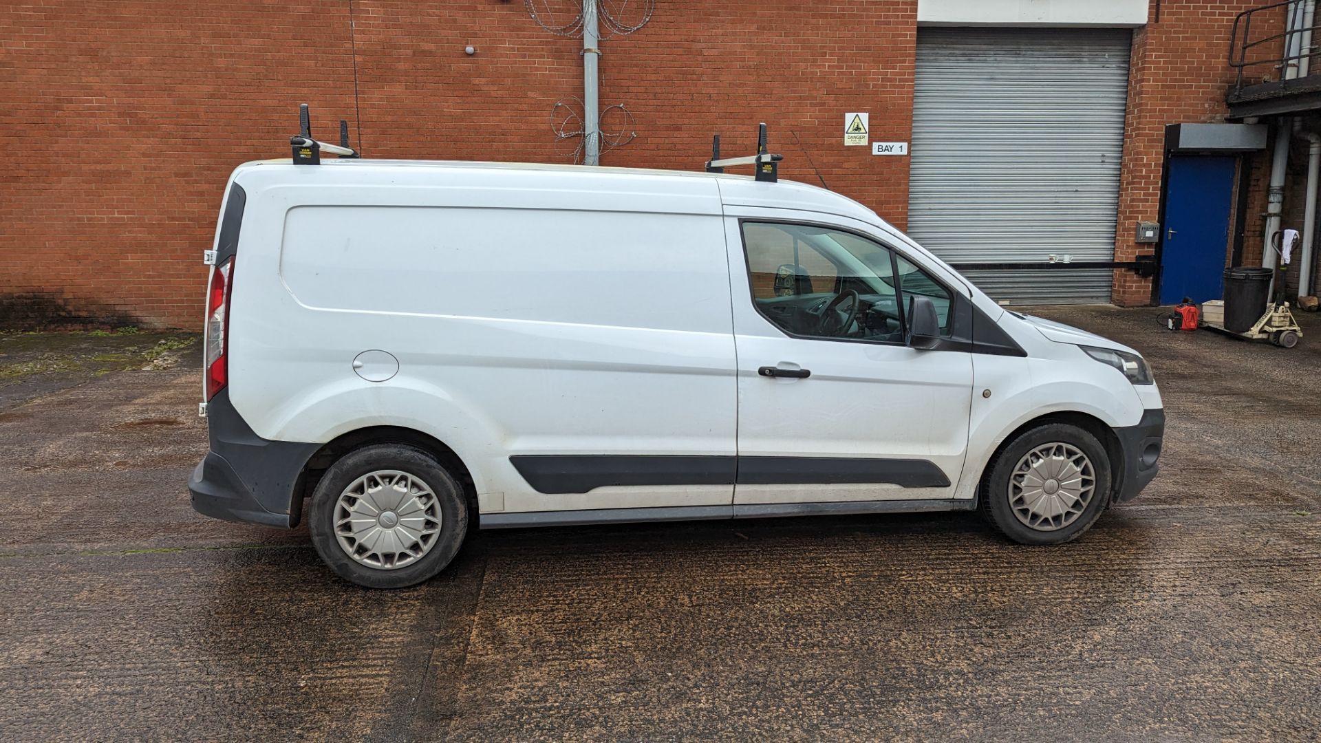 2015 Ford Transit Connect 210 ECO-TECH panel van - Image 8 of 18