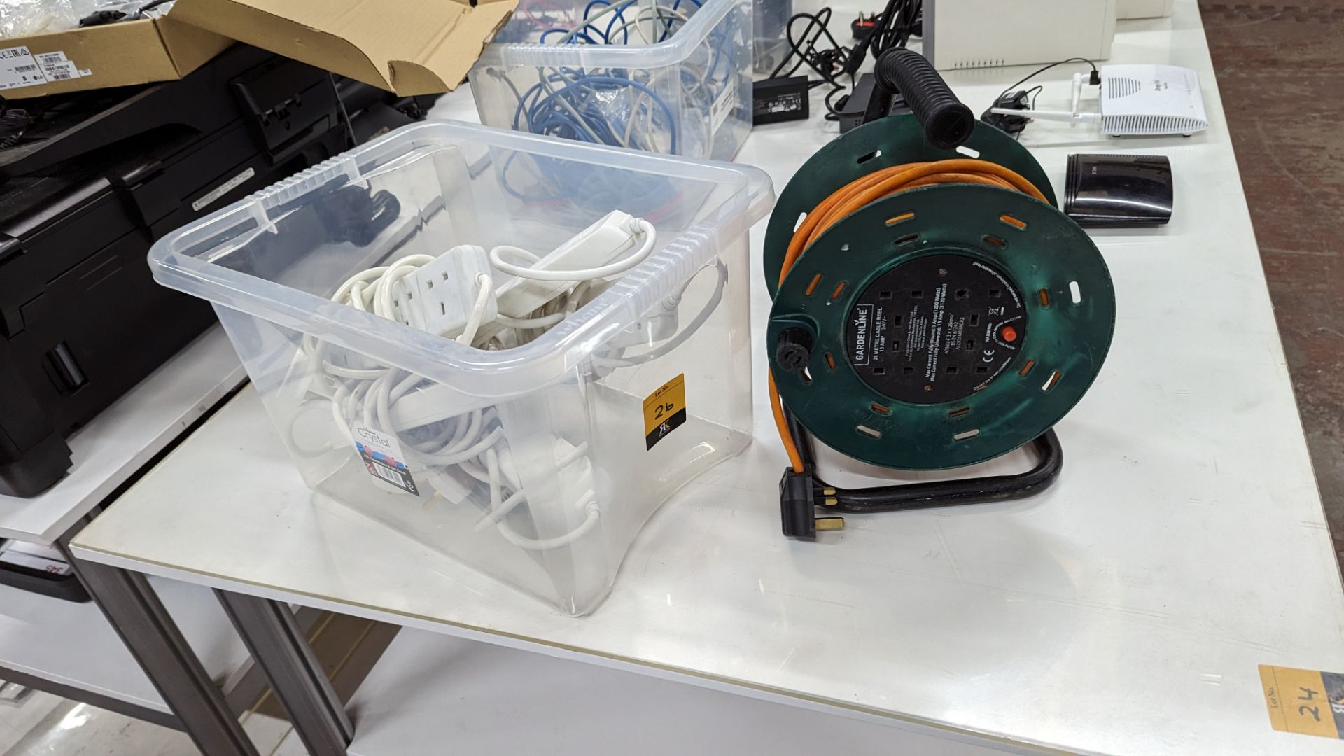 5 off trailing sockets plus multi-socket 25 metre cable reel - NB: crate excluded - Image 5 of 5