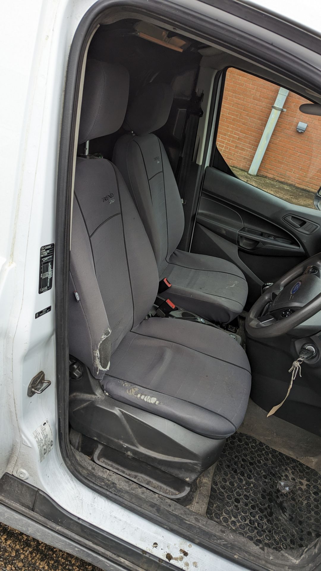 2015 Ford Transit Connect 210 ECO-TECH panel van - Image 17 of 18