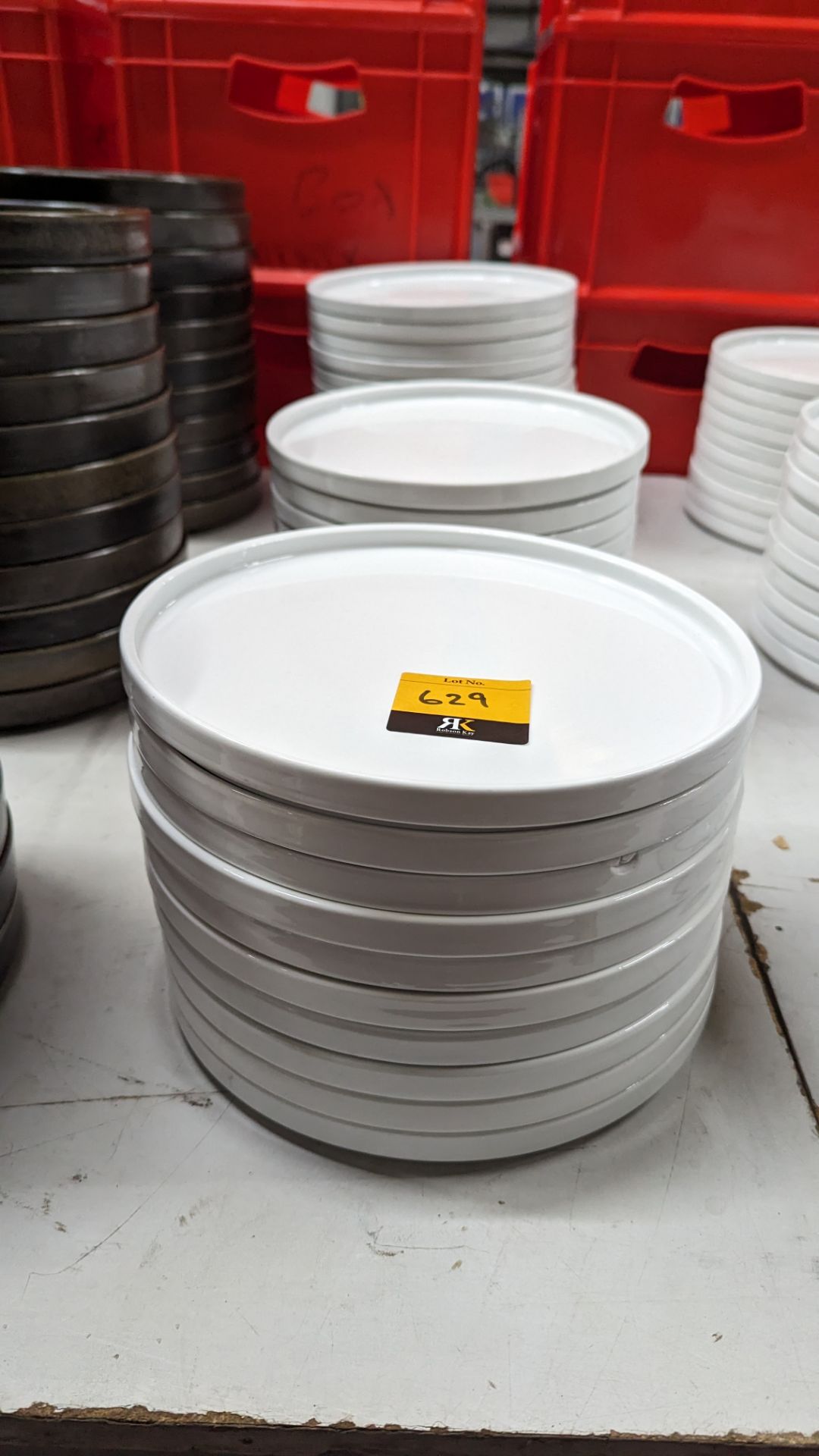 33 off Genware 245mm round flat plates with upright rim to the outer edge - Image 2 of 6