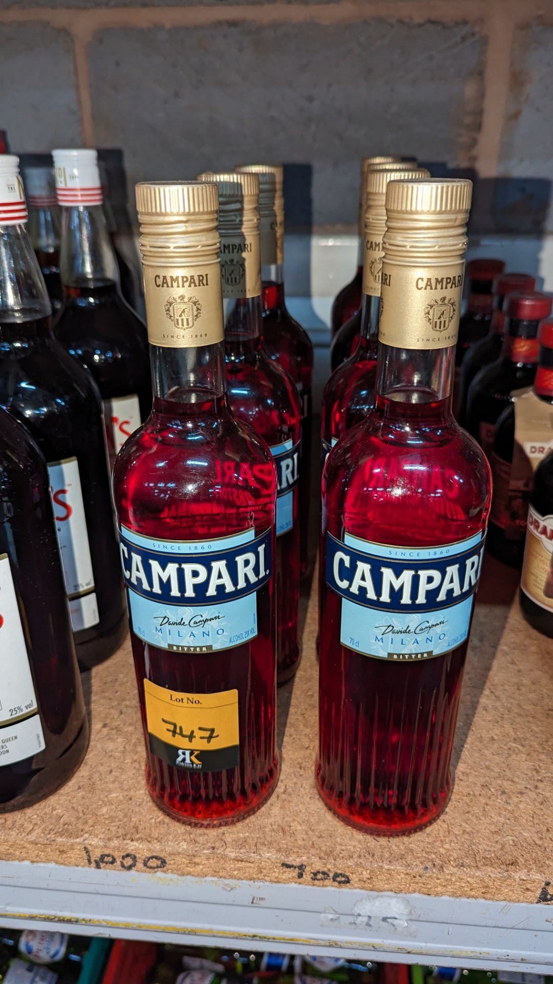 7 bottles of Campari sold under AWRS number XQAW00000101017 - Image 2 of 4