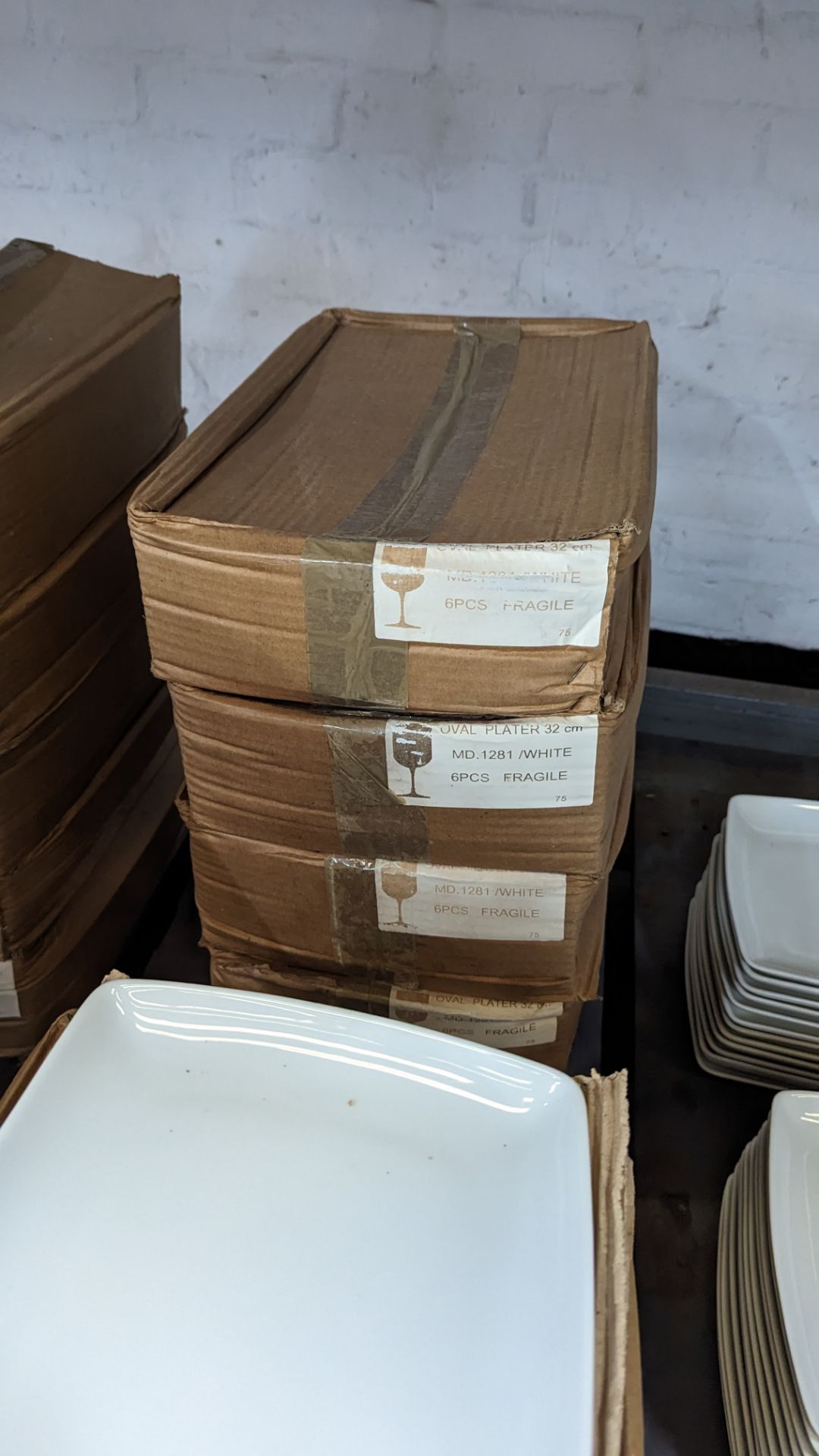52 off white rectangular plates/small platters each measuring approximately 325mm x 210mm - in 2 sta - Image 4 of 4