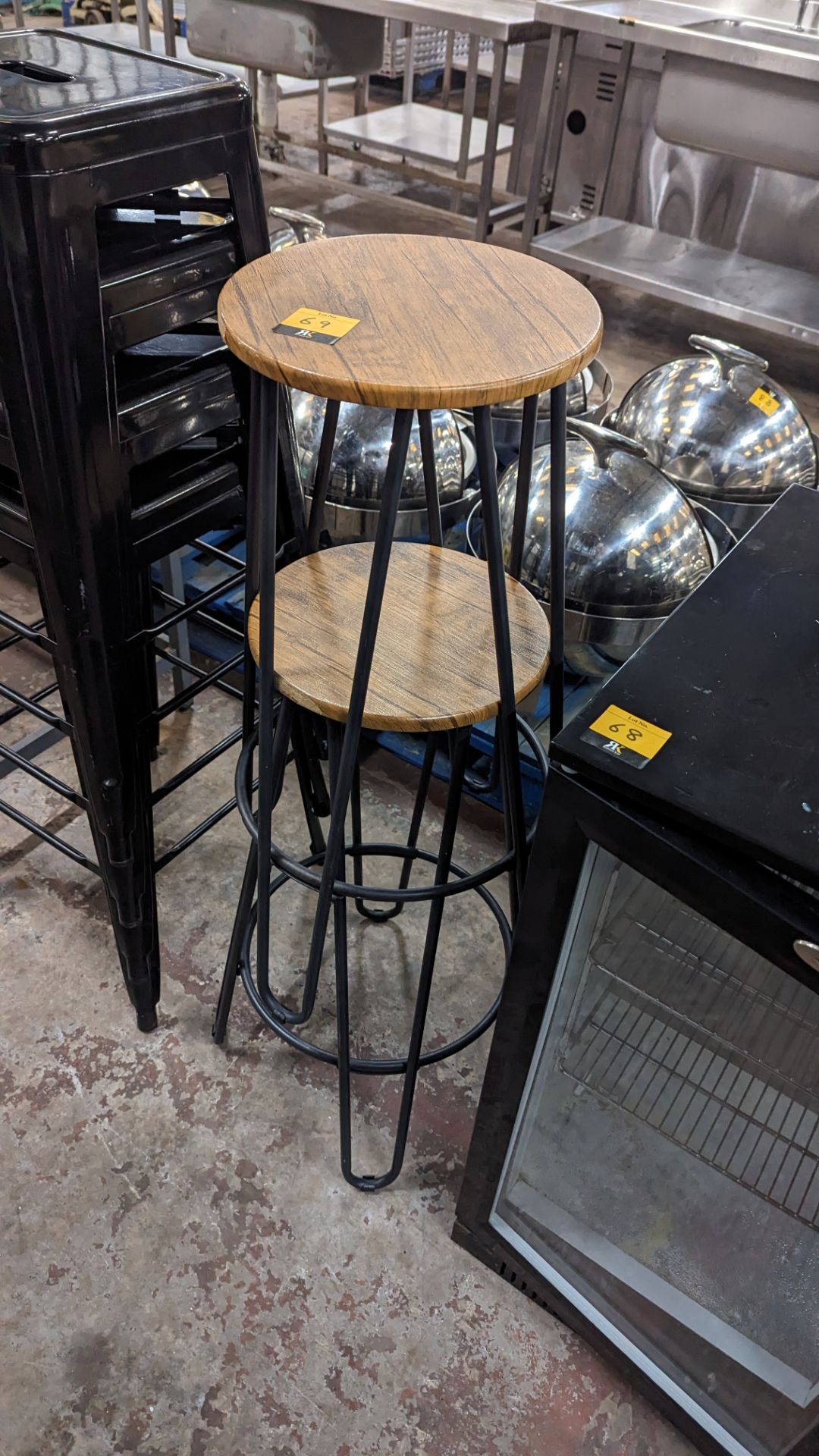 Pair of matching stools with black metal legs & brown top - Image 2 of 3