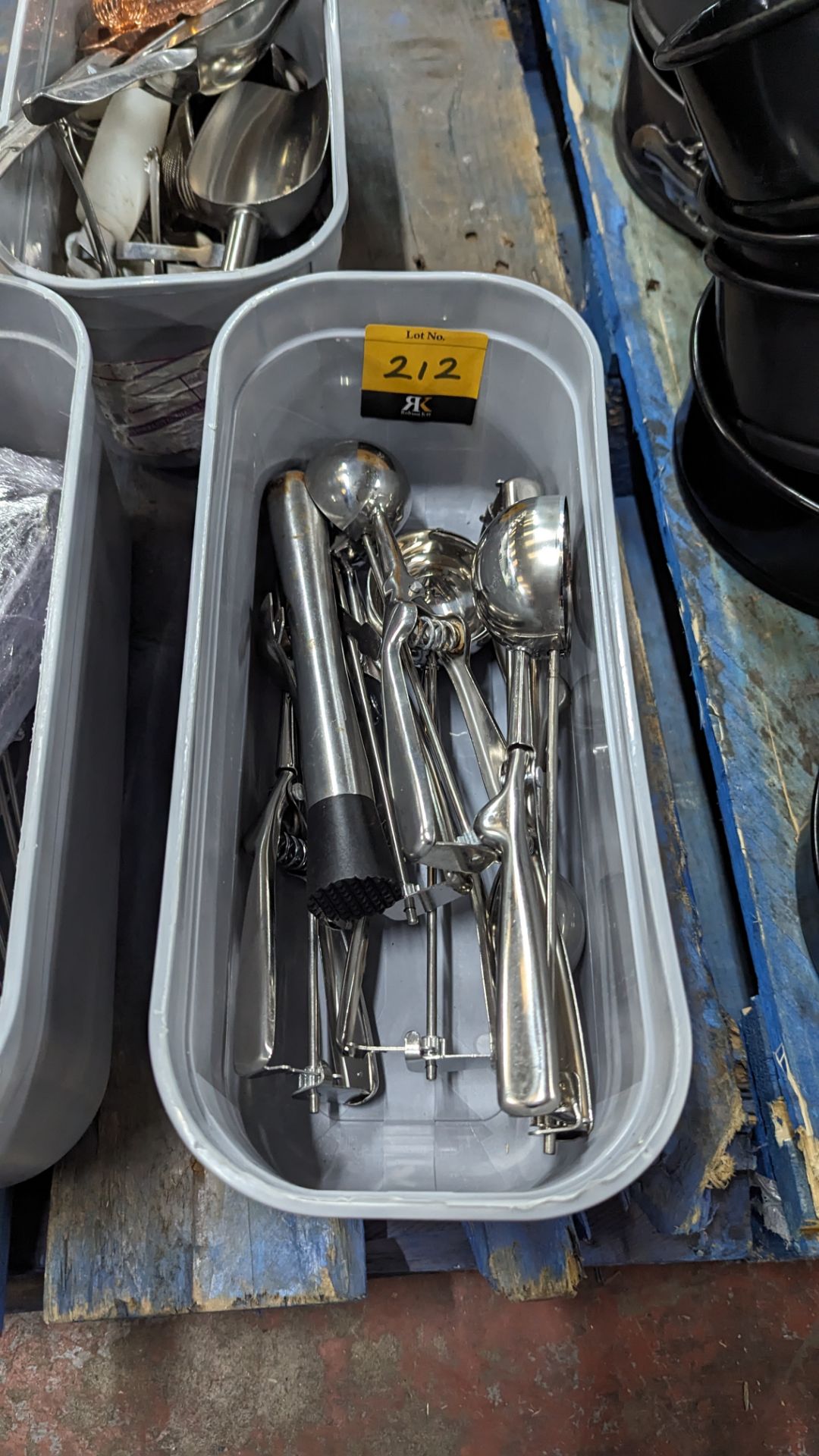 3 trays & their contents of ice cream scoops, metal skewers, drinks making items & more - Image 3 of 5