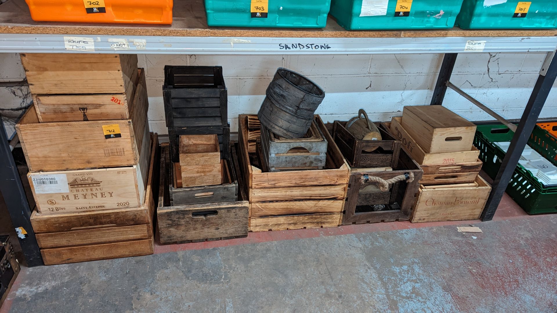 The contents of a bay of assorted wooden crates & boxes