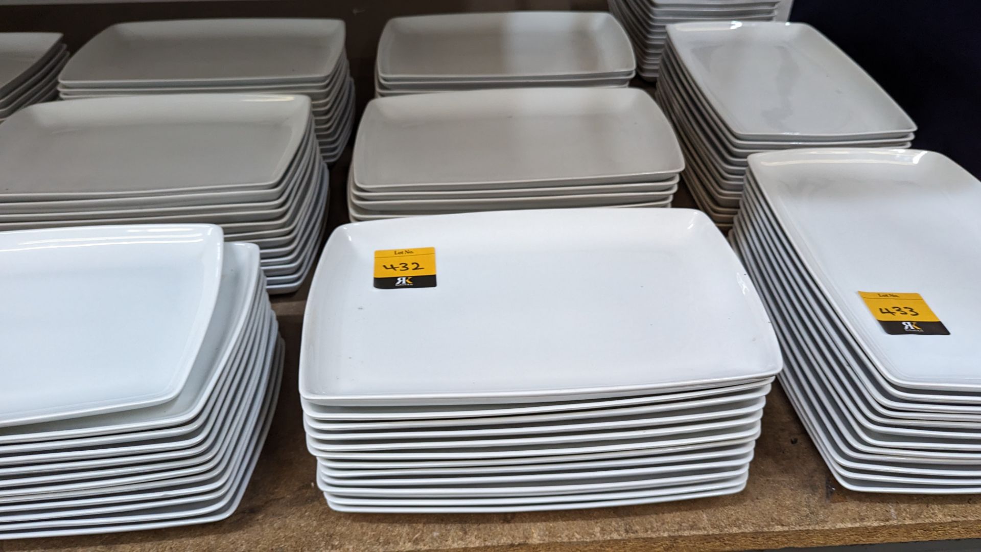 36 off white rectangular plates/small platters each measuring approximately 325mm x 210mm - 3 stacks - Image 2 of 6