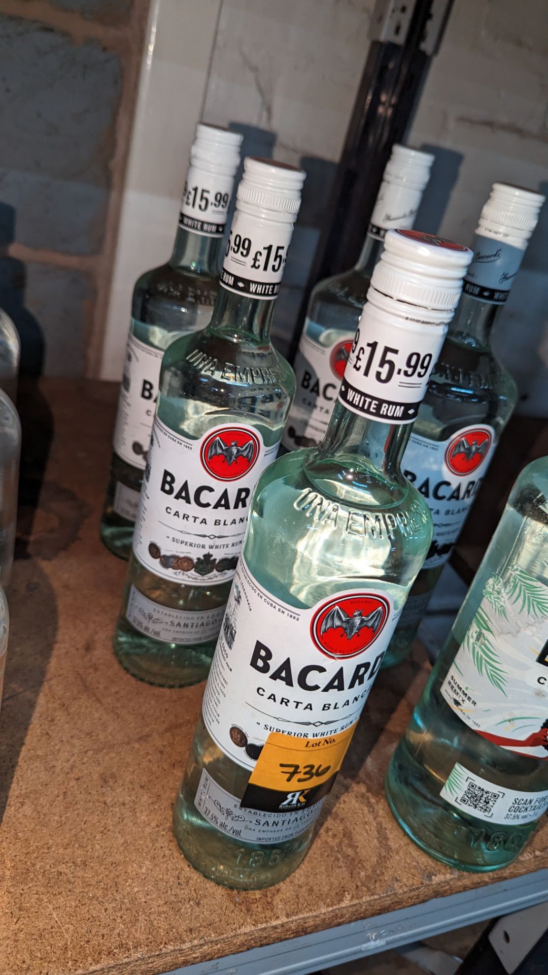6 bottles of Bacardi white rum (3 x 70cl bottles & 3 x 1 litre bottles) sold under AWRS number XQAW0 - Image 2 of 3
