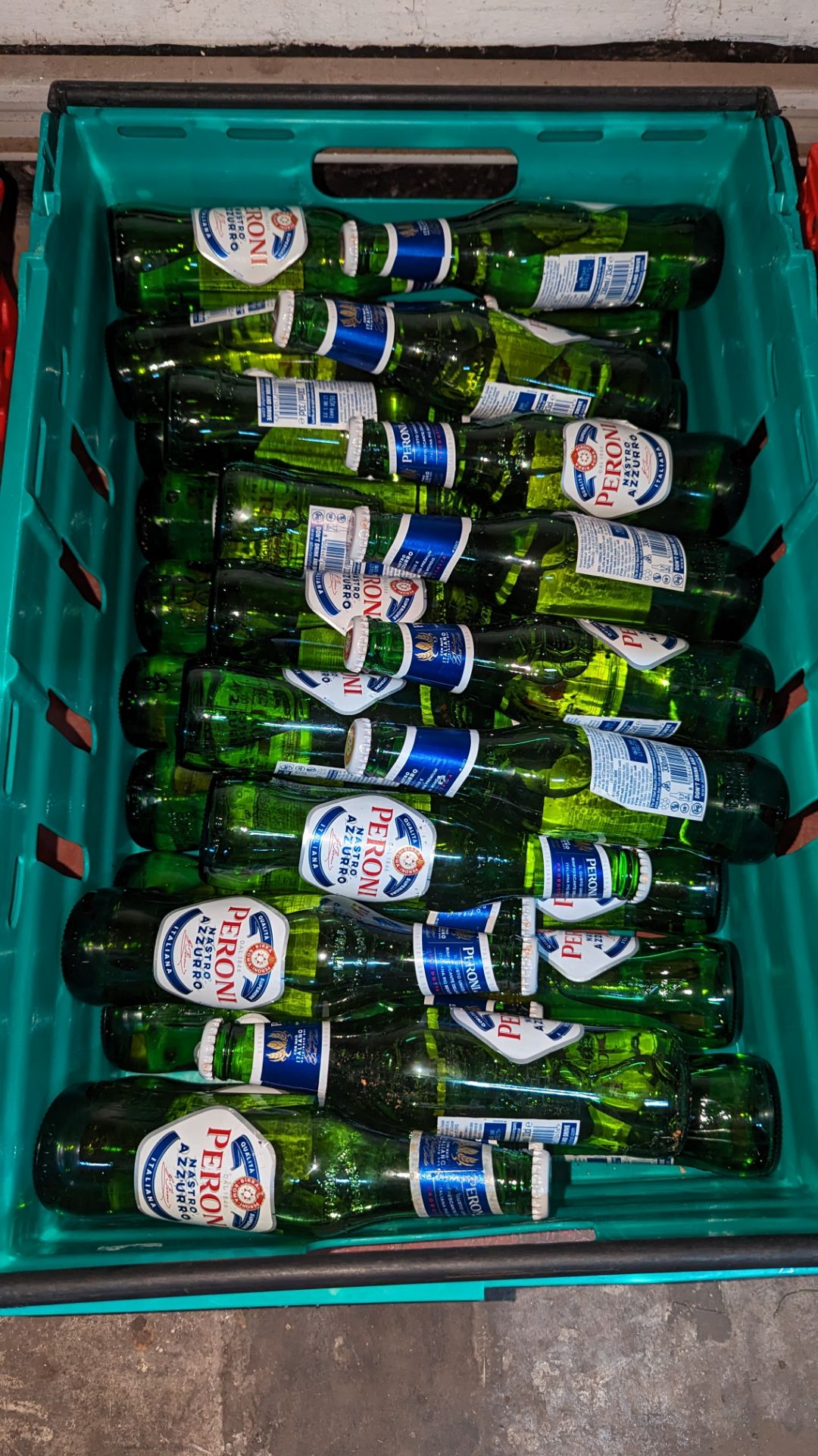 68 bottles of Peroni Nastro Azzurro beer (in 3 crates) sold under AWRS number XQAW00000101017 - Image 5 of 6