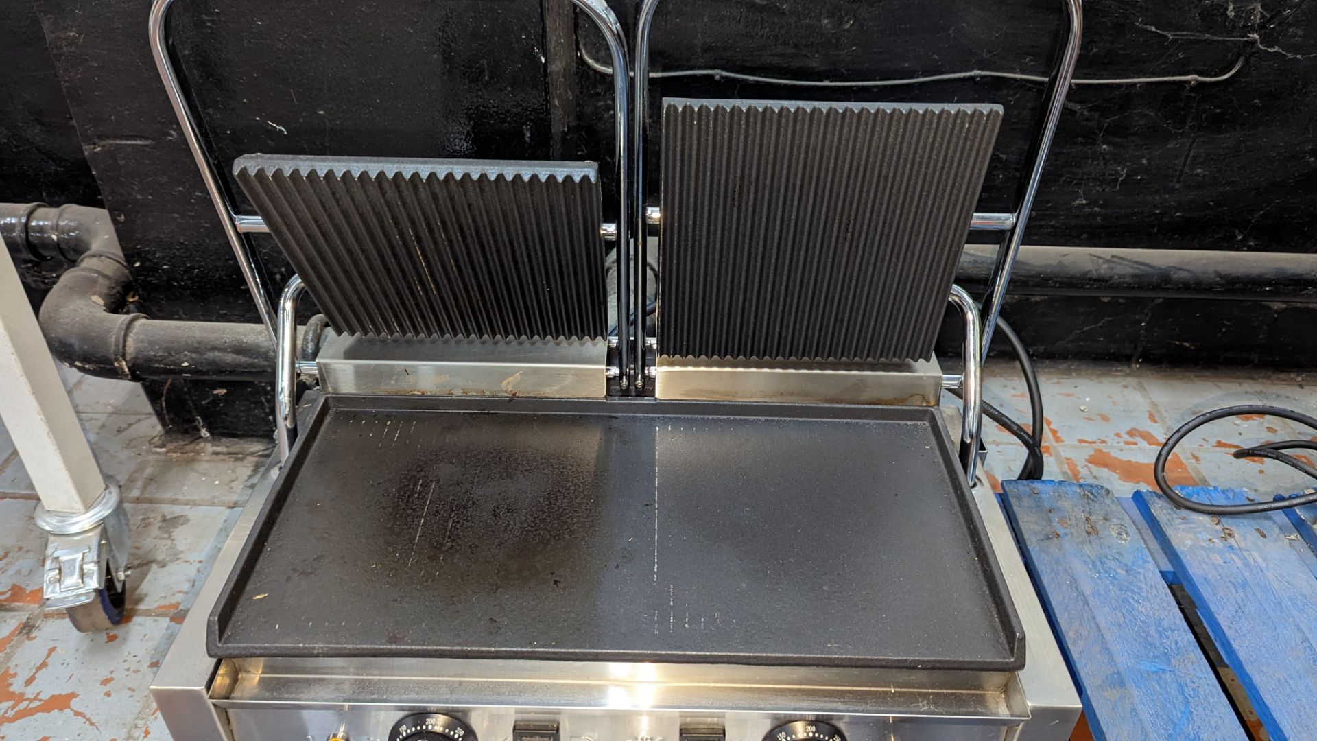 Dualit RCG2 double panini contact grill, including manual - Image 5 of 8