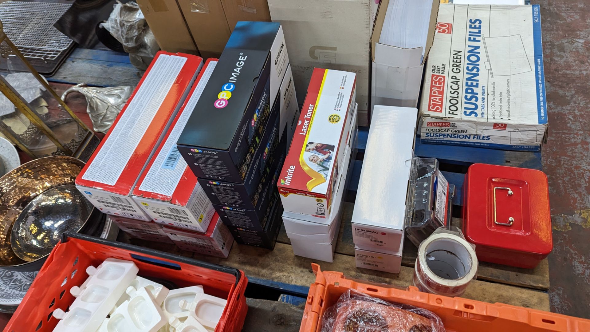 The contents of a pallet of office stationery including paper, till roll, envelopes, laser cartridge - Image 6 of 8