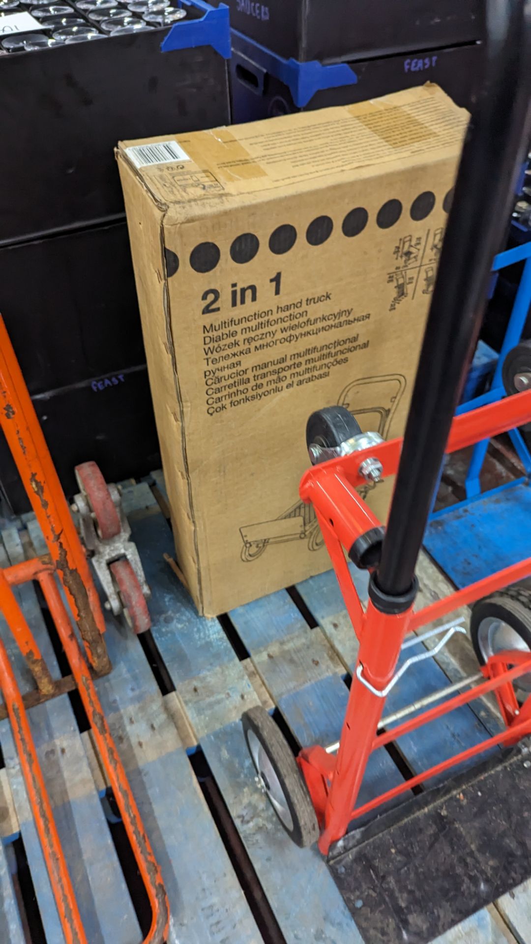 2 off multifunction hand trucks (1 still in the box) - Image 3 of 7