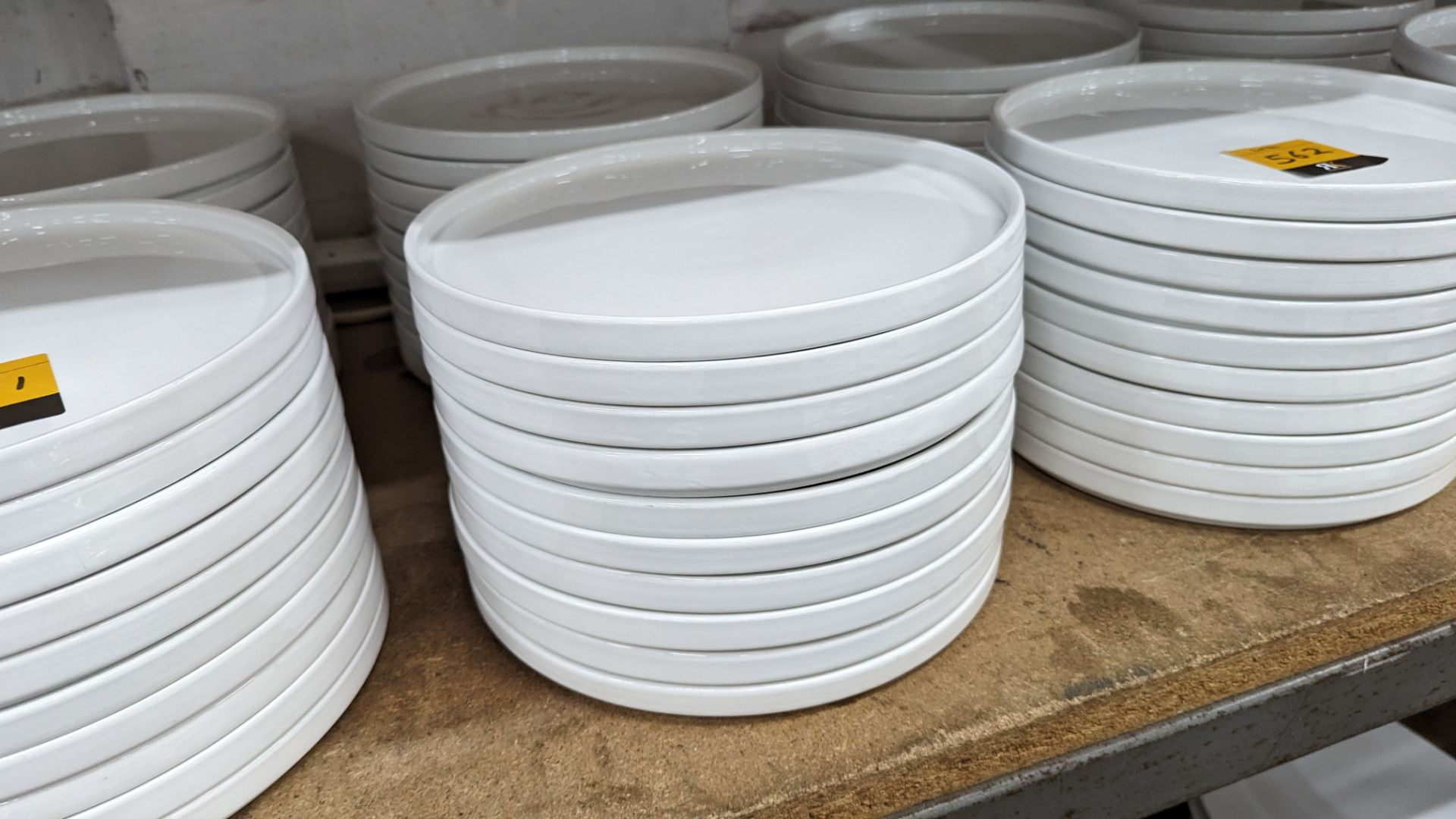40 off Genware 245mm round flat plates with upright rim to the outer edge - Image 6 of 7