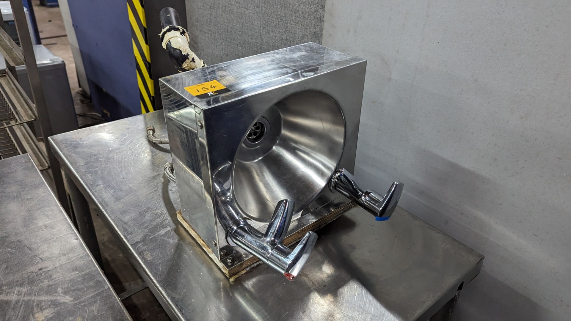 Stainless steel wall mountable handwashing basin with twin taps - Image 3 of 3