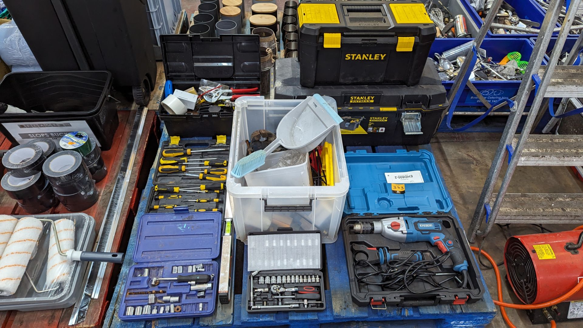 The contents of a pallet of tools including 2 toolboxes plus Erbauer drill, screwdriver sets, socket - Image 10 of 10