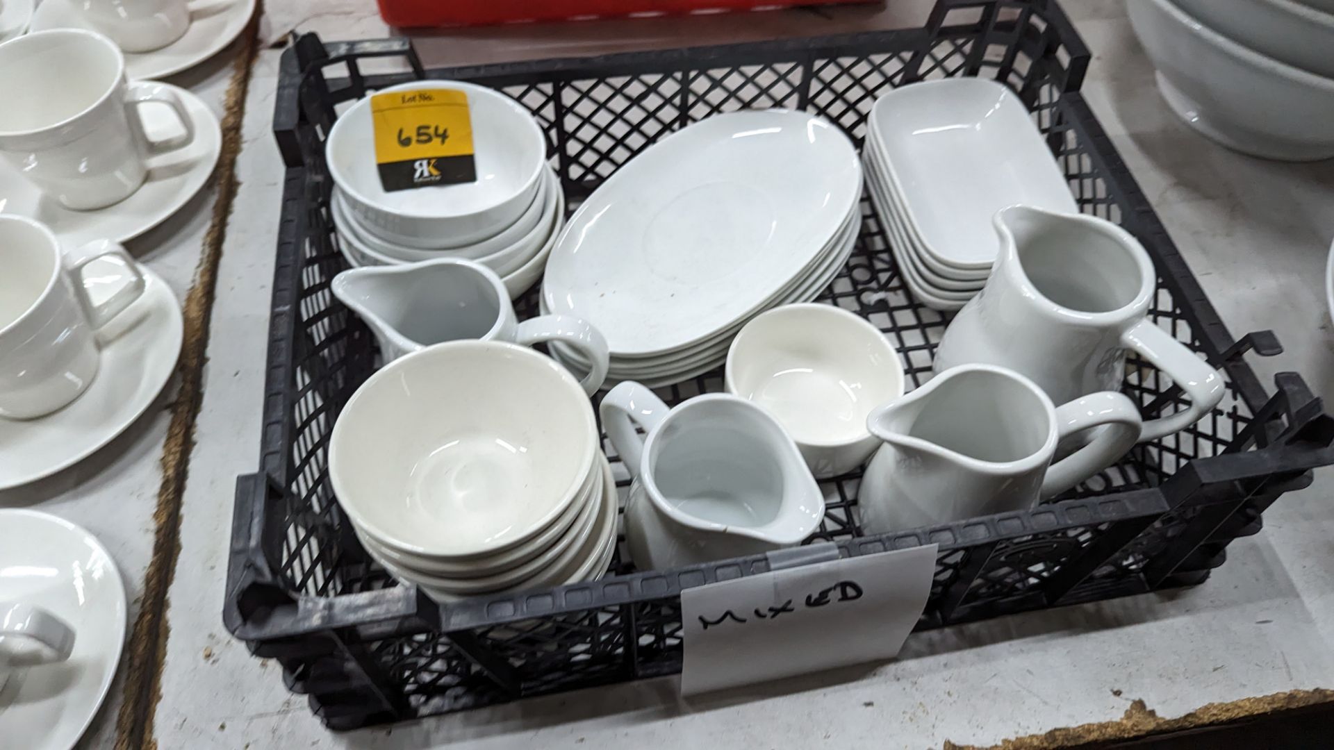 Tray of assorted items of crockery including jugs & bowls
