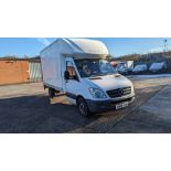 KM58 VHH, Mercedes Sprinter 311 CDI LWB with luton body featuring curtain side on the passenger side