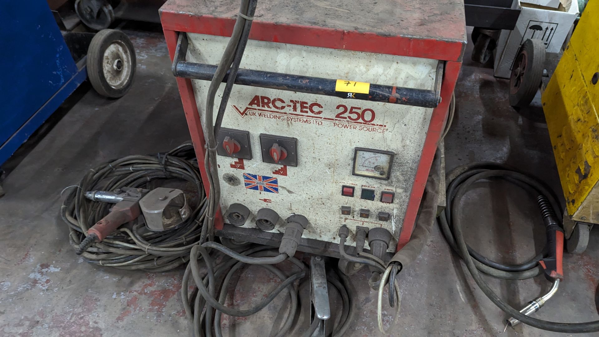 Arc Tec 250 welding system with model PSF2 feed, as located on top, plus various other ancillaries, - Image 6 of 10