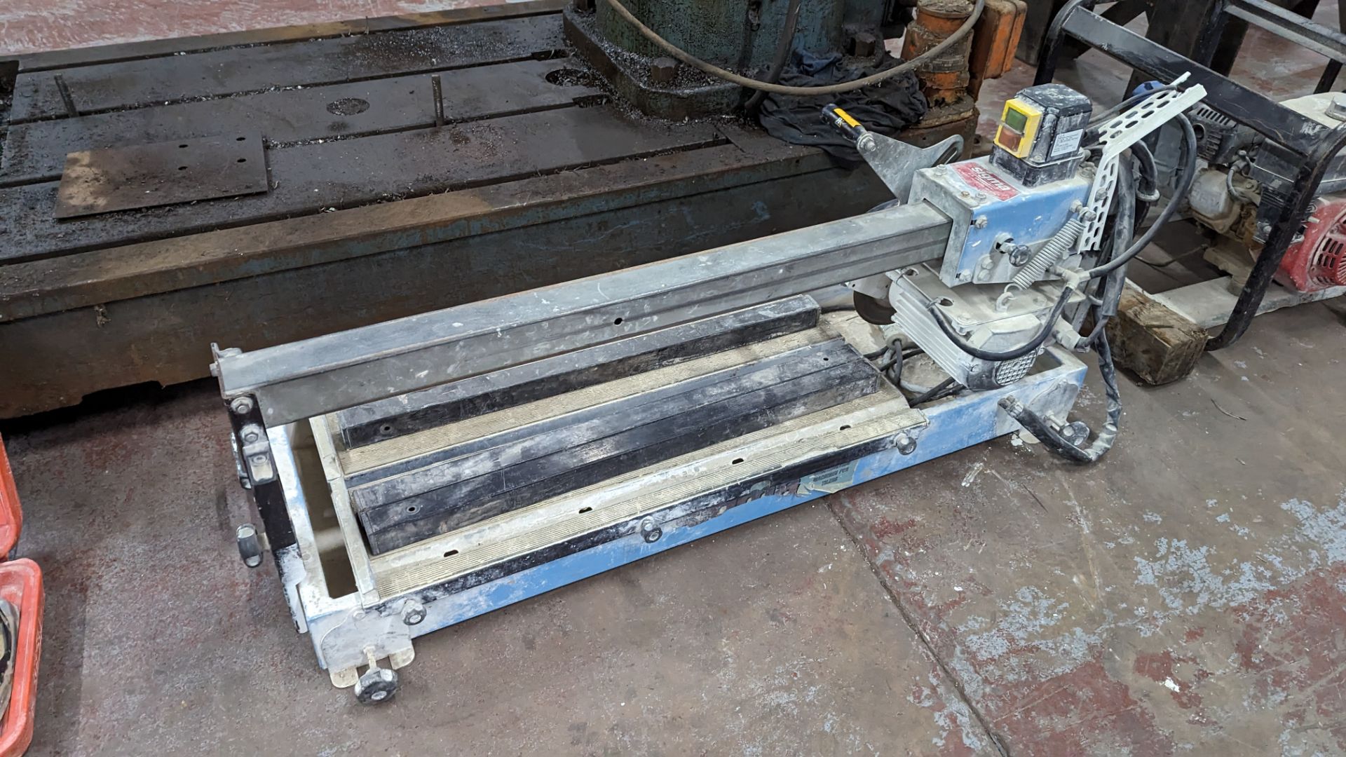 Sigma 10L 110v bridge saw/tile cutter - Image 4 of 17