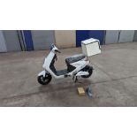 Model 18 Electric Bike: Zero (0) recorded miles, white body with black detailing, insulated box moun