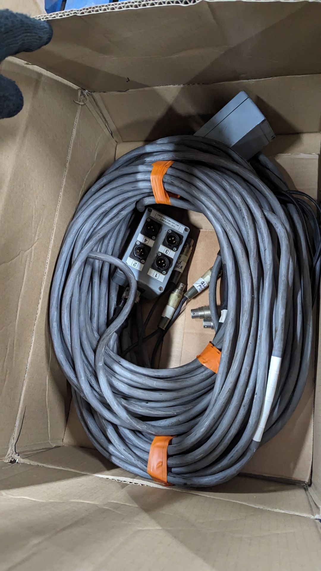 The contents of a pallet of assorted professional audio cable and a pair of Beringer hand held wirel - Image 14 of 17
