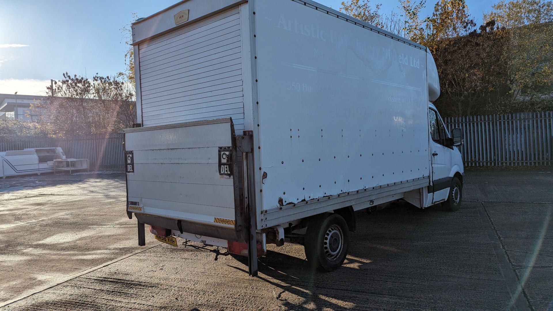 KM58 VHH, Mercedes Sprinter 311 CDI LWB with luton body featuring curtain side on the passenger side - Image 8 of 24