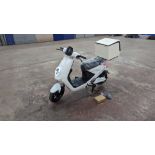 Model 18 Electric Bike: Zero (0) recorded miles, white body with black detailing, insulated box moun