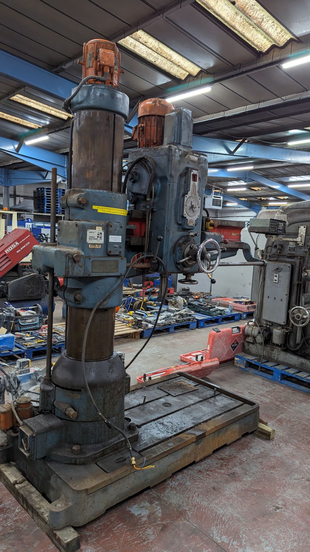 Kitchen & Wade radial arm drill type 40E26, rebuilt by Stokes Machinery Ltd - Image 12 of 12