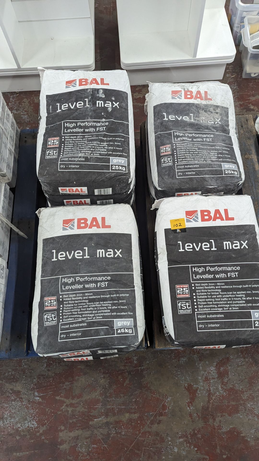 9 off 25kg sacks of Bal level max high performance leveller with FST - Image 2 of 10