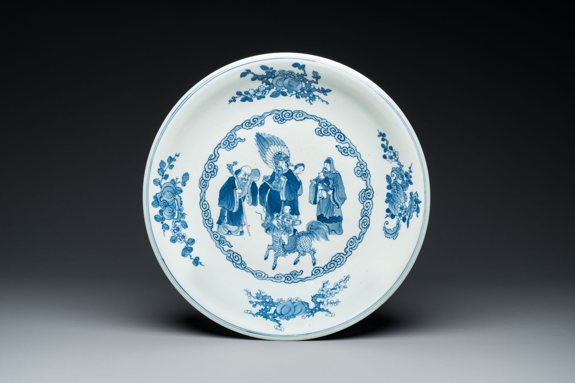 A large Chinese blue and white 'Bleu de Hue' dish for the Vietnamese market, Shi De Ding Zhi ____ ma