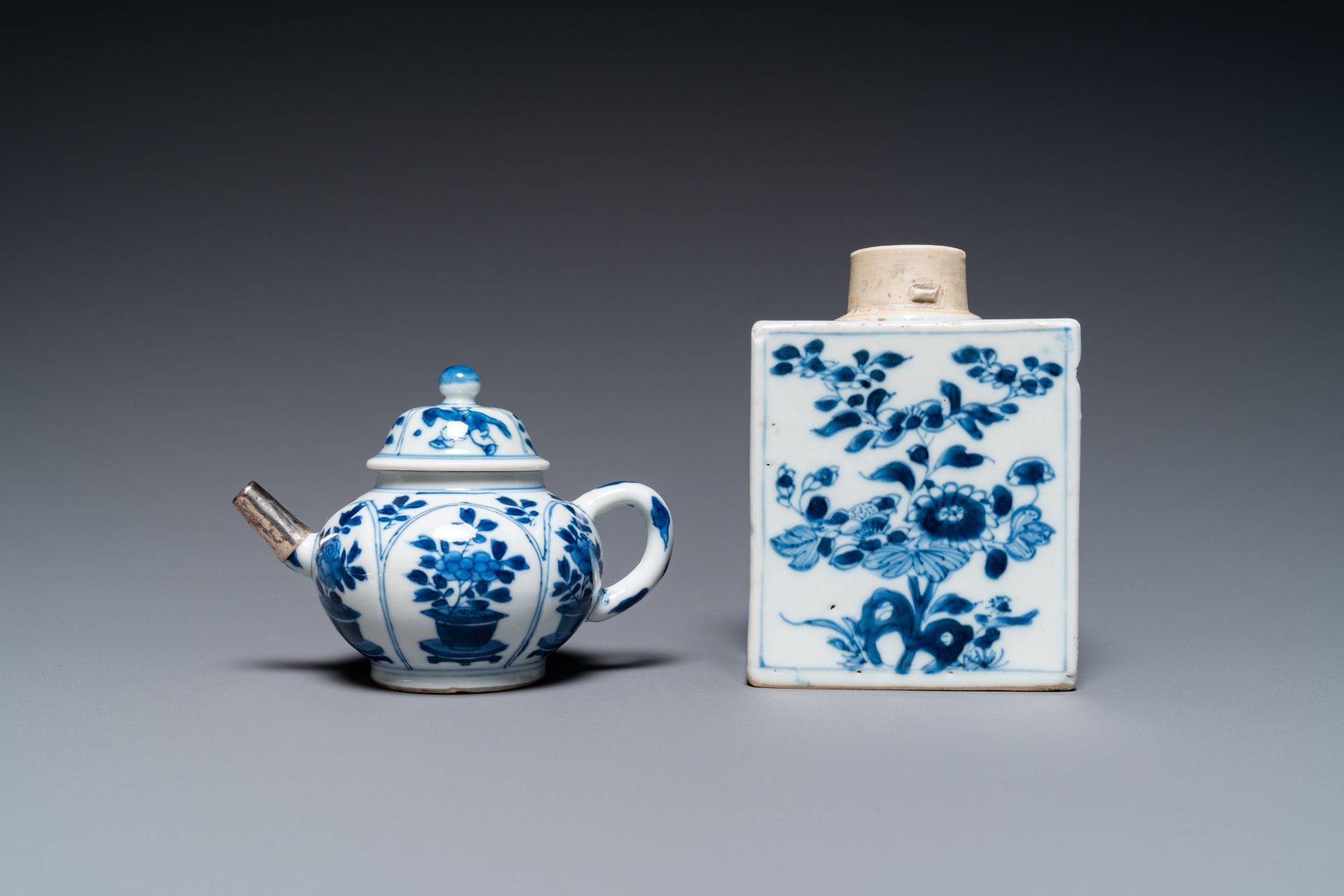 14 Chinese blue and white tea wares, Kangxi and later - Image 12 of 62