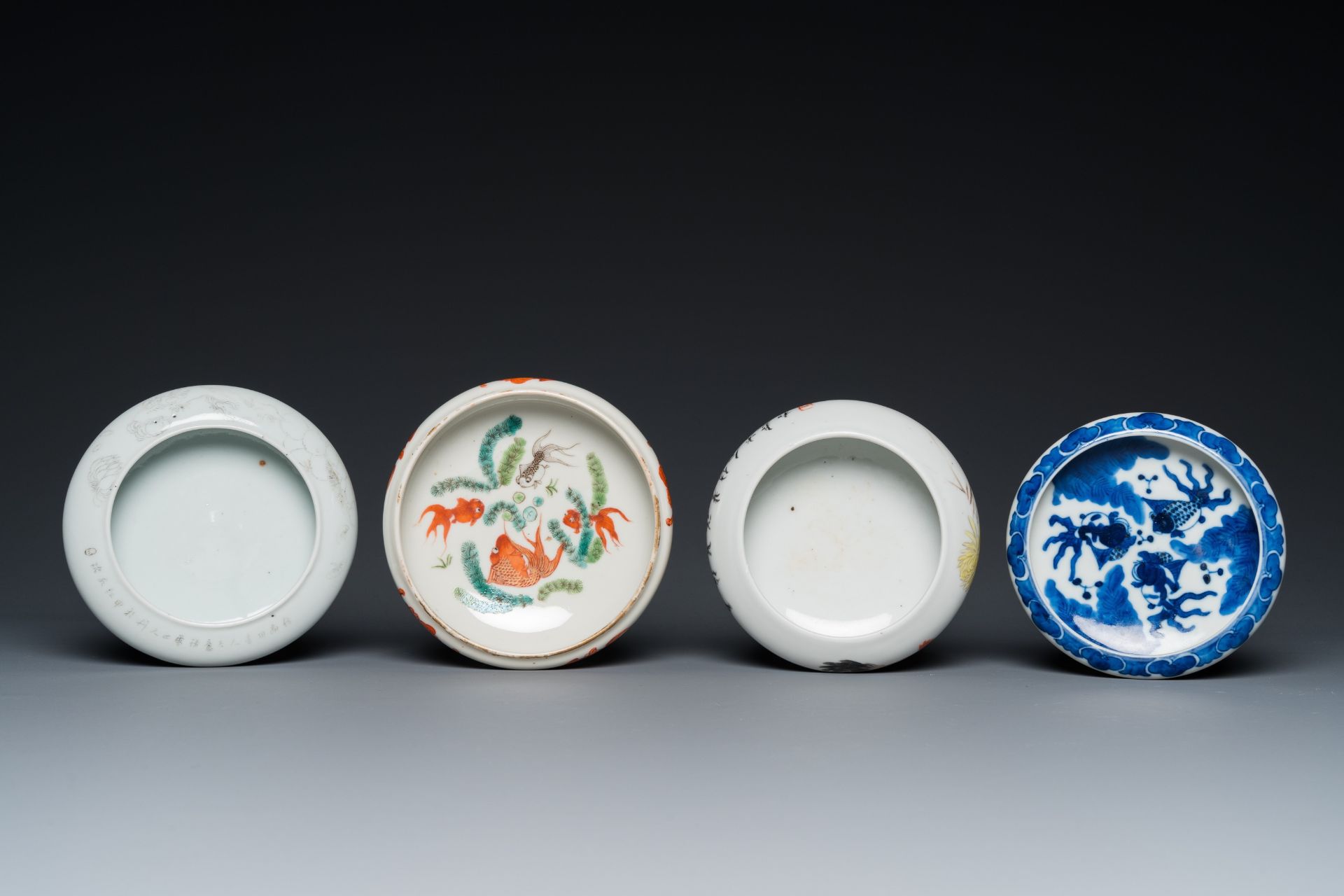 Six Chinese porcelain brush washers, 19/20th C. - Image 6 of 9