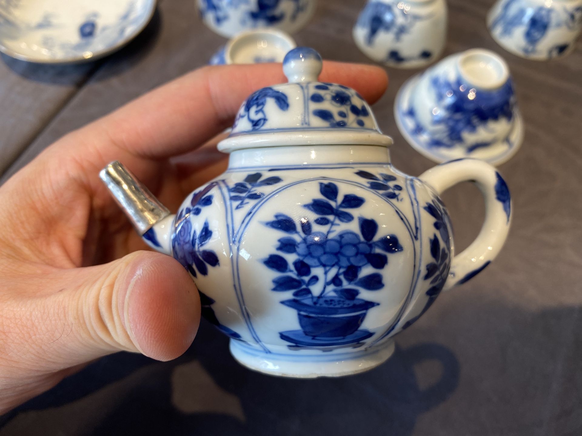 14 Chinese blue and white tea wares, Kangxi and later - Image 18 of 62