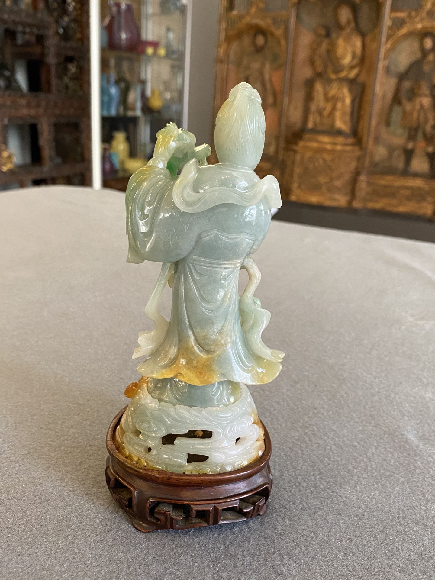 A Chinese jade sculpture of a lady on a wooden stand, Qing - Image 10 of 21