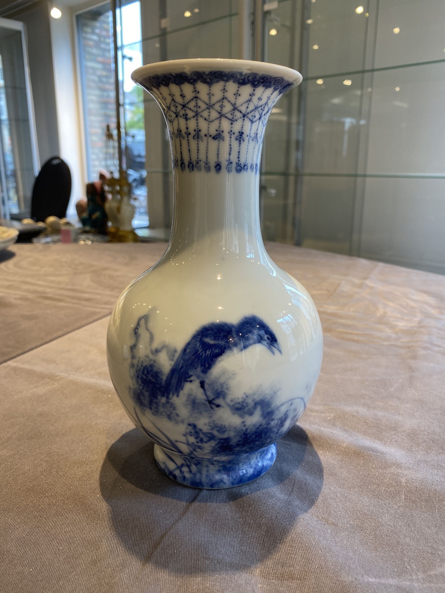 A Chinese blue and white 'Wang Bu' vase, Yongzheng mark, 20th C. - Image 7 of 22