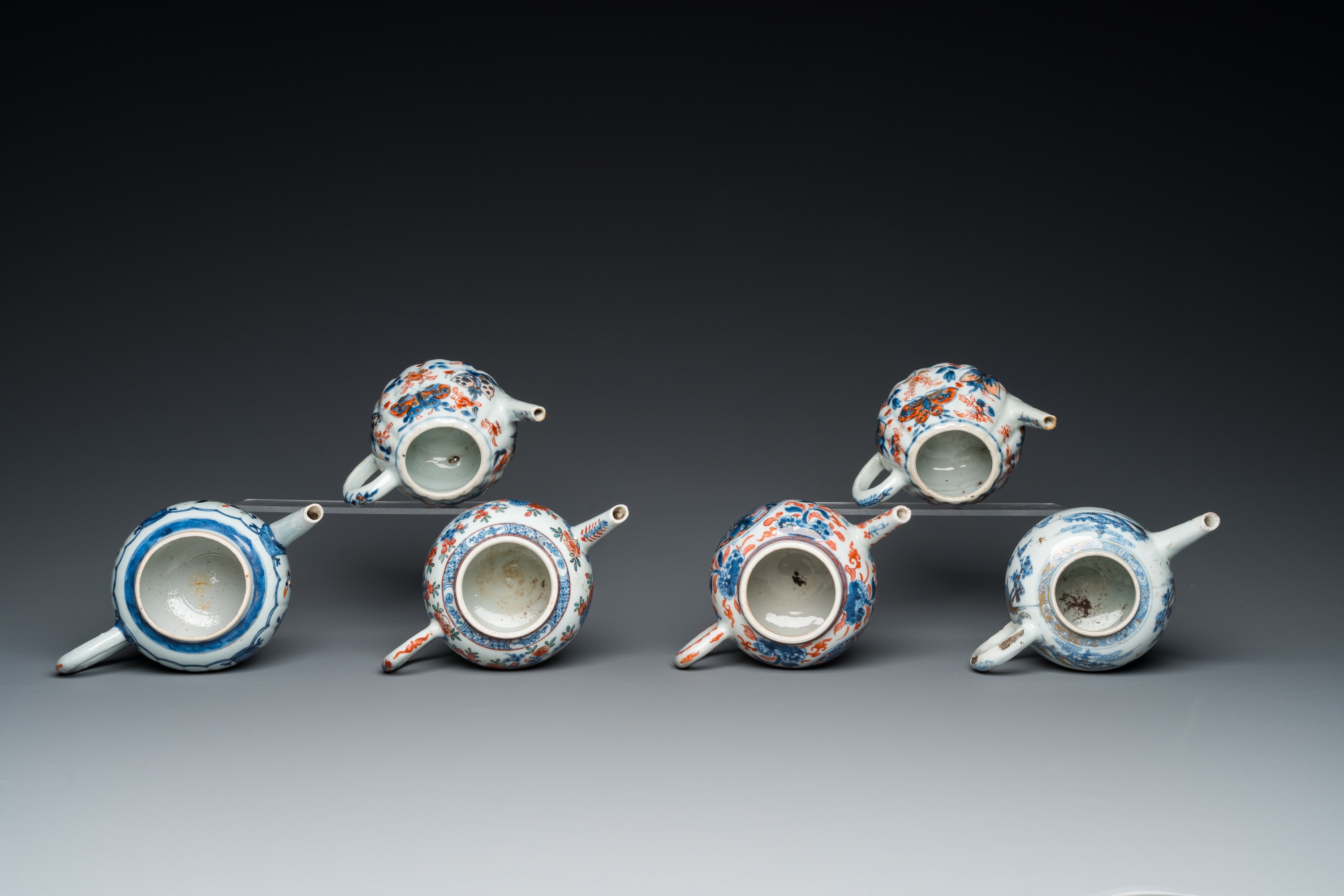 Six Chinese blue and white, famille verte and Imari-style teapots, Kangxi/Yongzheng - Image 6 of 9