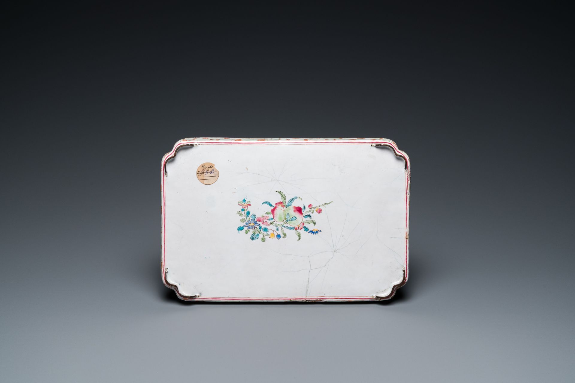 Two Chinese rectangular Canton enamel trays, Yongzheng/Qianlong - Image 10 of 11