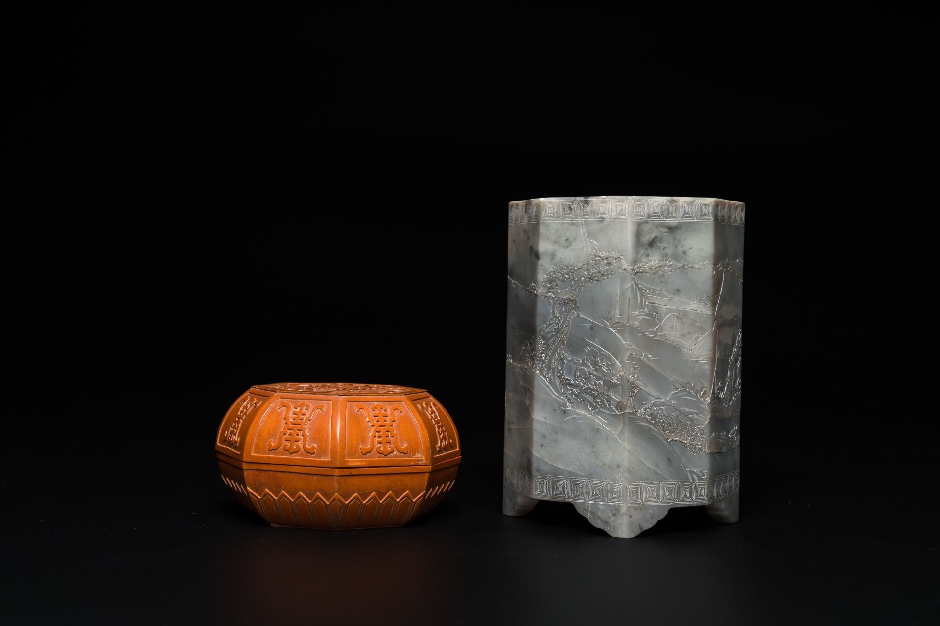 A Chinese grey jade brush pot and an octagonal wooden box and cover, Republic - Image 4 of 7