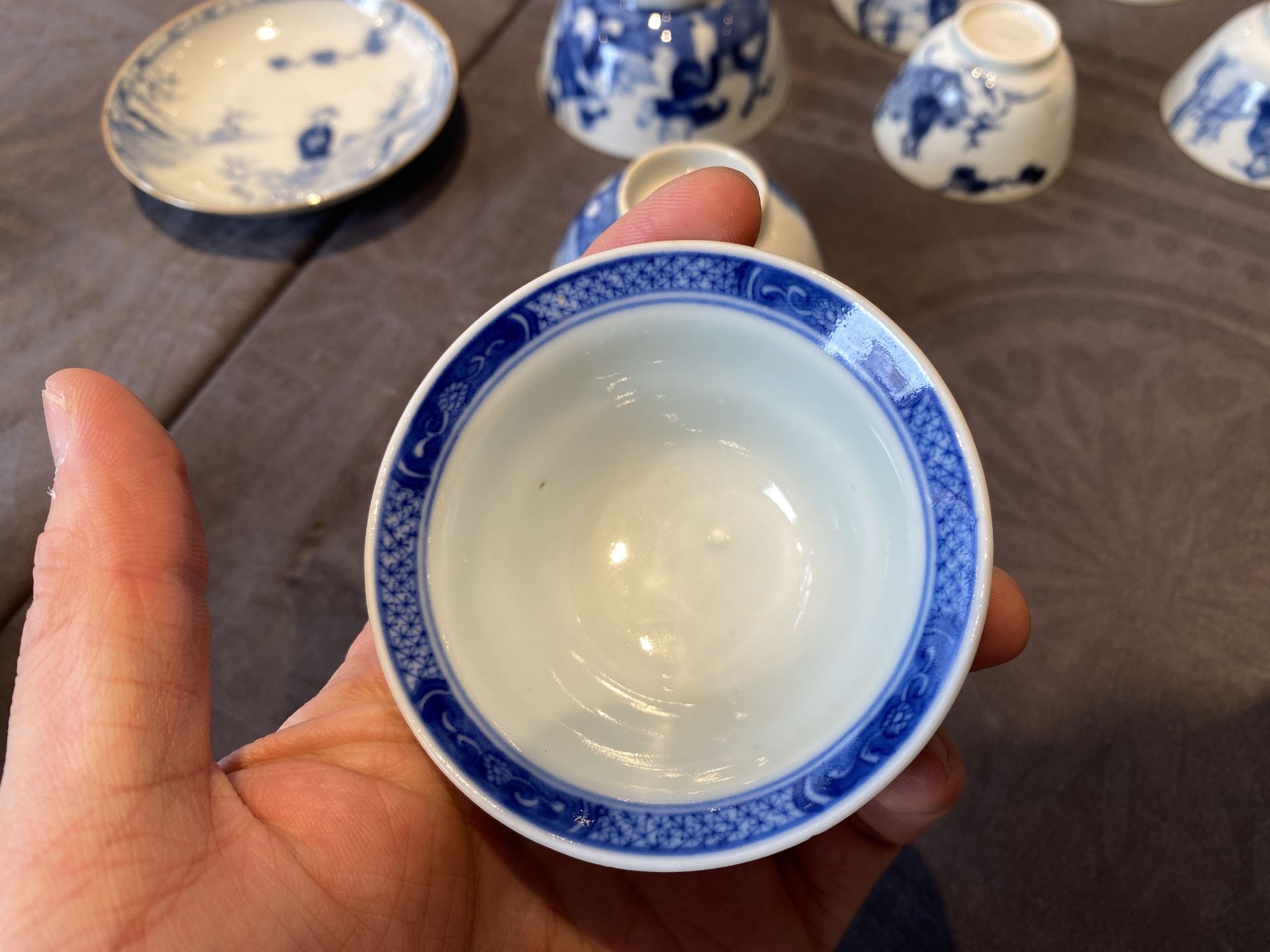 14 Chinese blue and white tea wares, Kangxi and later - Image 31 of 62