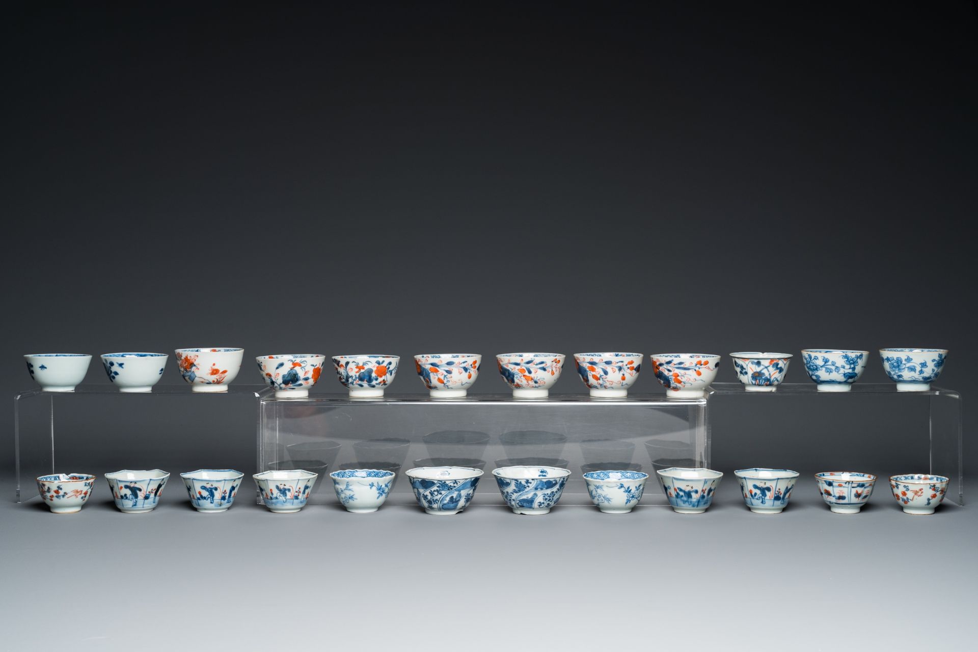 44 Chinese blue, white, famille rose and Imari-style cups and 62 saucers, Kangxi and later - Image 9 of 19