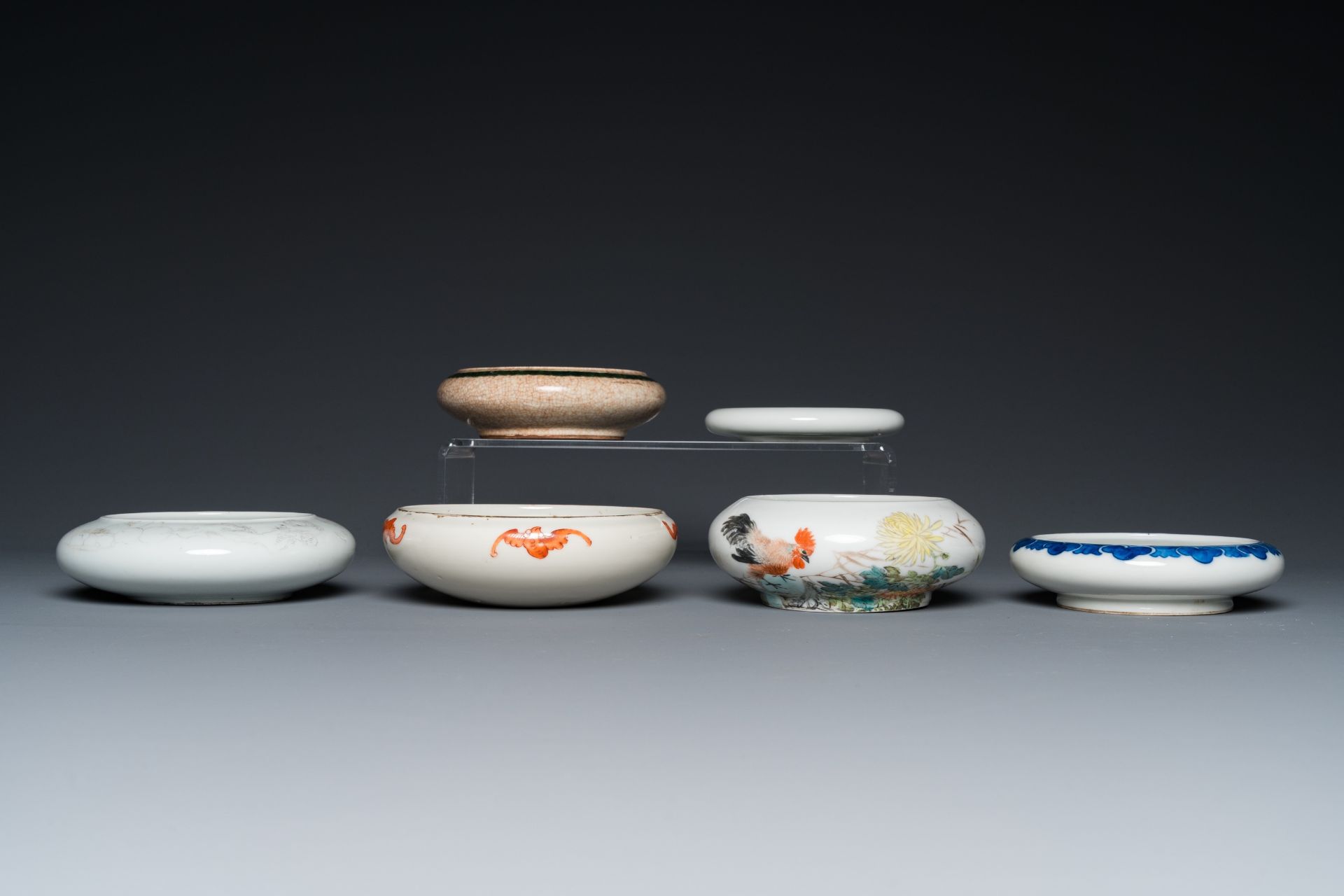 Six Chinese porcelain brush washers, 19/20th C. - Image 2 of 9