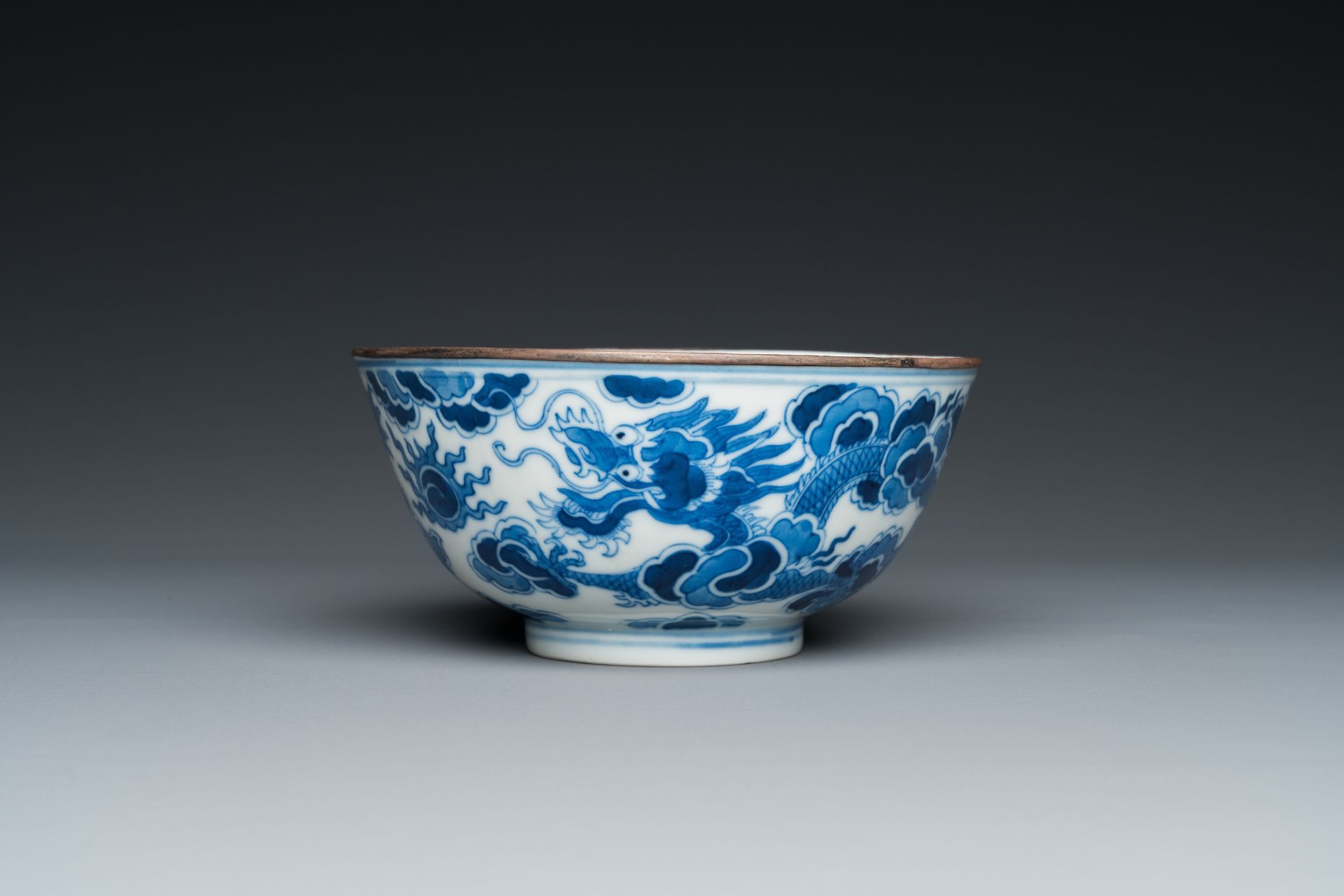 A Chinese blue and white 'Bleu de Hue' bowl for the Vietnamese market, Minh Mang Nian Zhi ____ mark, - Image 3 of 21