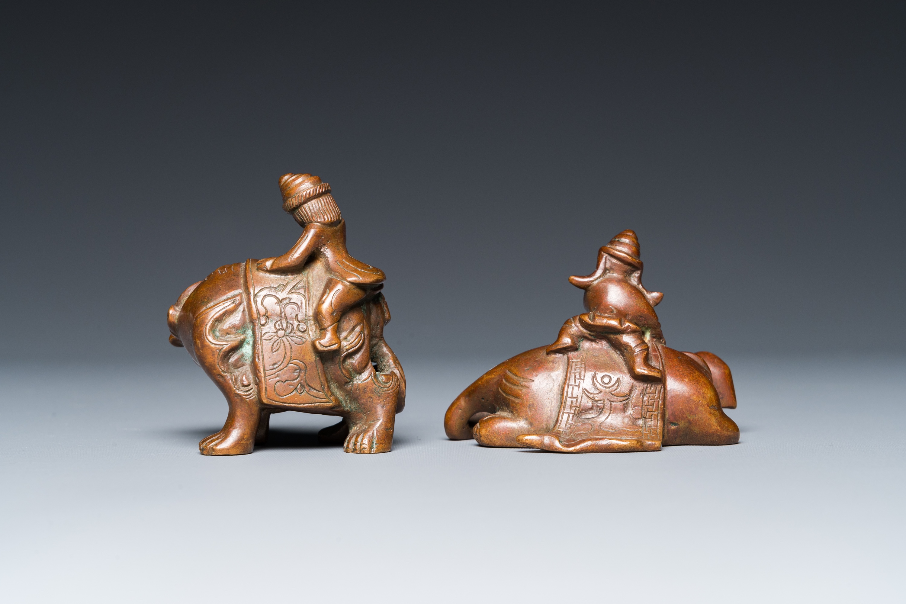 Two Chinese bronze scroll Weights with Sogdian riders on a Buddhist lion and an elephant, Qi - Image 4 of 19